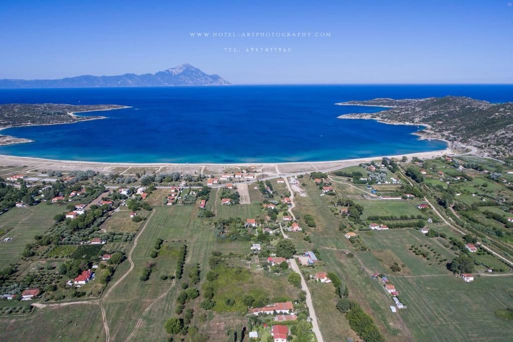 Traditionelles Appartement Athos Shadow Am Meer Paralia Sikias エクステリア 写真